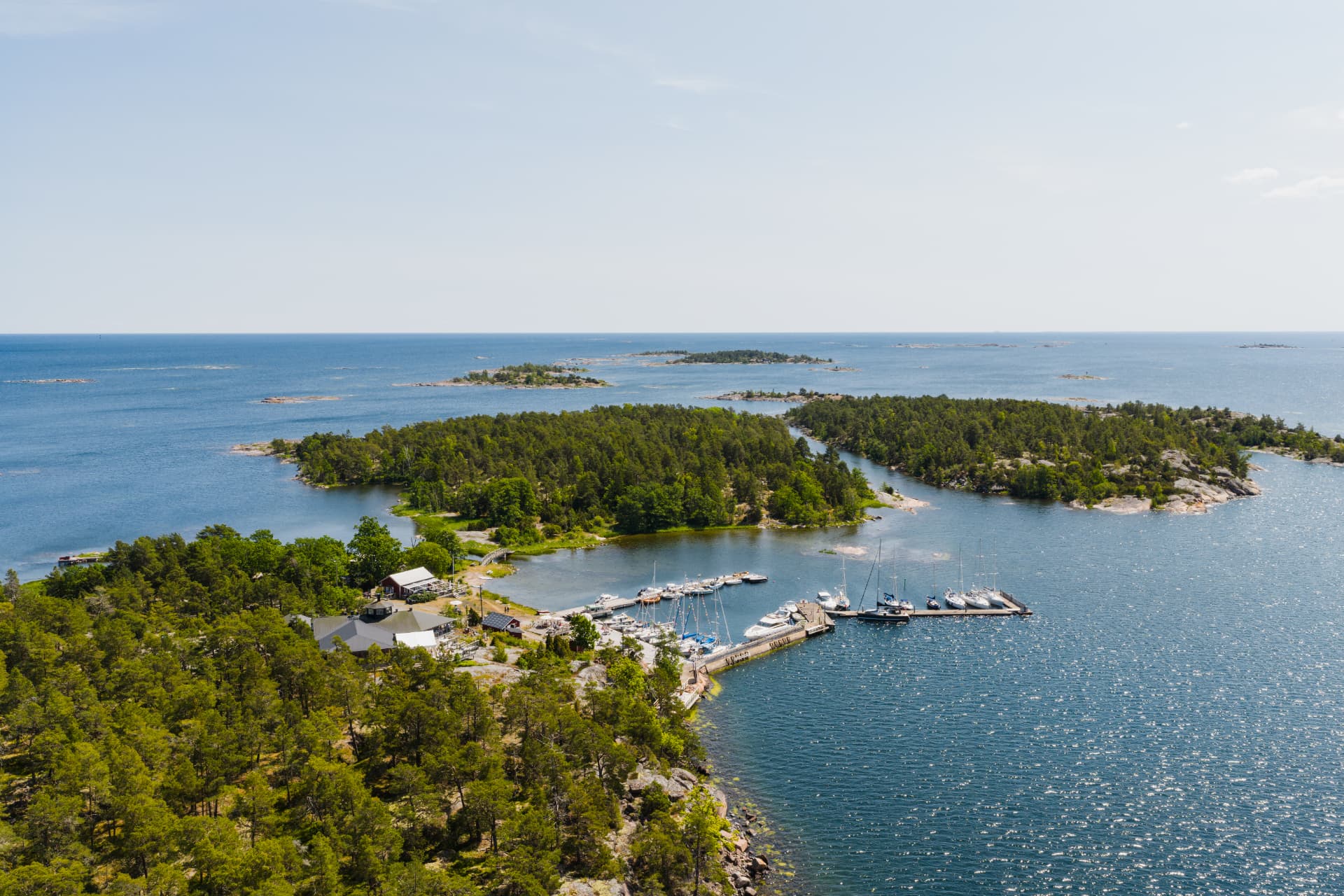 Skärgårdsvy över Idö i Tjust skärgård